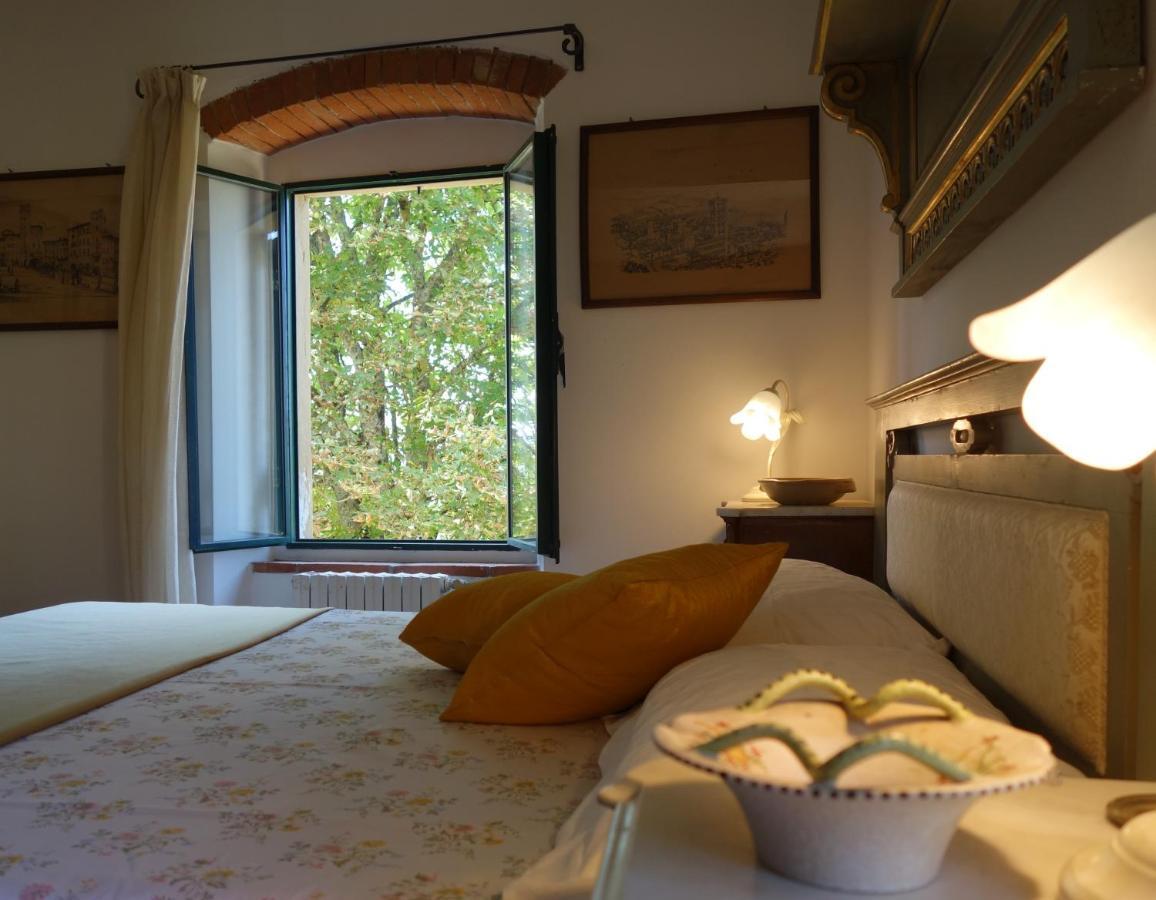 Bella Di Ceciliano Bed & Breakfast Arezzo Bagian luar foto