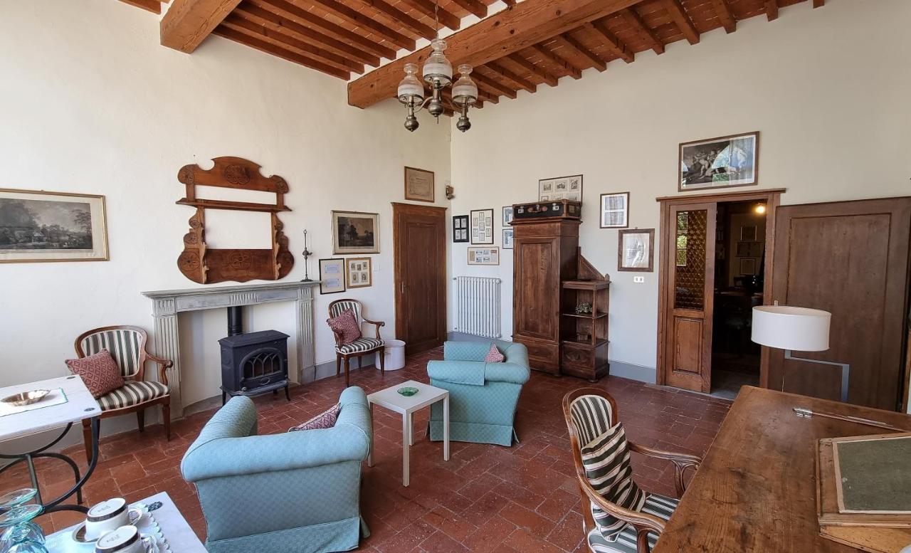 Bella Di Ceciliano Bed & Breakfast Arezzo Bagian luar foto