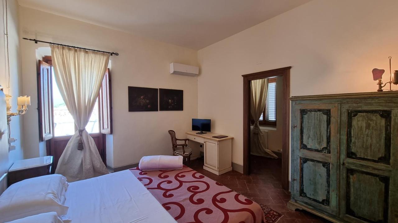 Bella Di Ceciliano Bed & Breakfast Arezzo Bagian luar foto