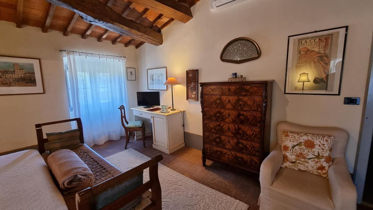 Bella Di Ceciliano Bed & Breakfast Arezzo Bagian luar foto