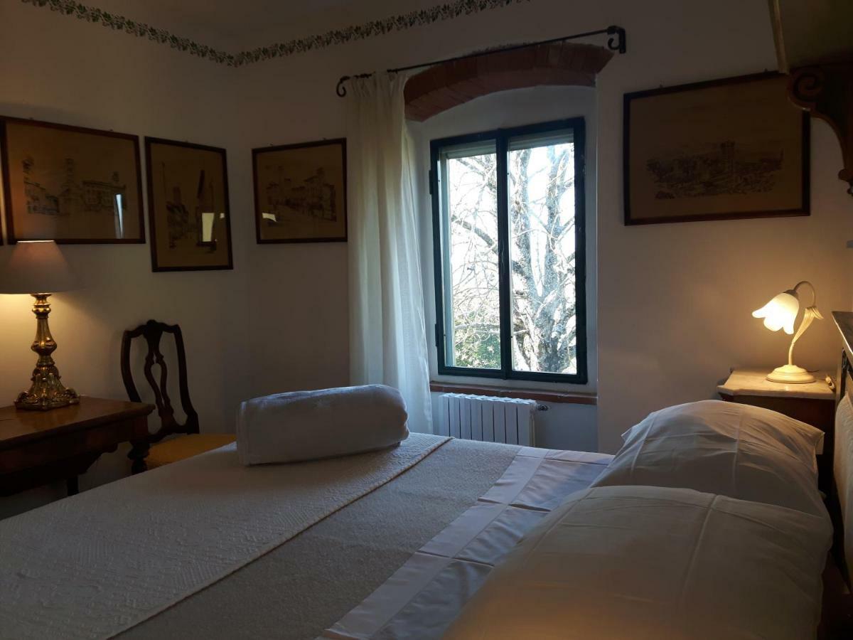 Bella Di Ceciliano Bed & Breakfast Arezzo Bagian luar foto